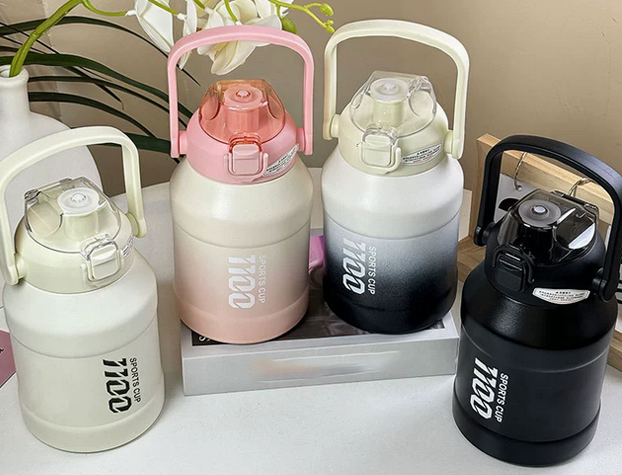 Stainless steel thermos cup/bottle, accompanying bottle